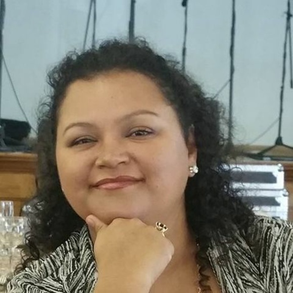 Meet your Posher, Janet - Picture 1 of 1